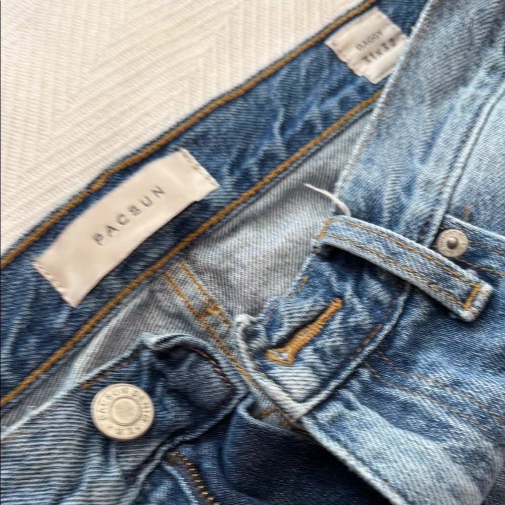PacSun 31x32 Baggy Zip Fly Jeans (Men’s) Medium Indigo Wash very good condition